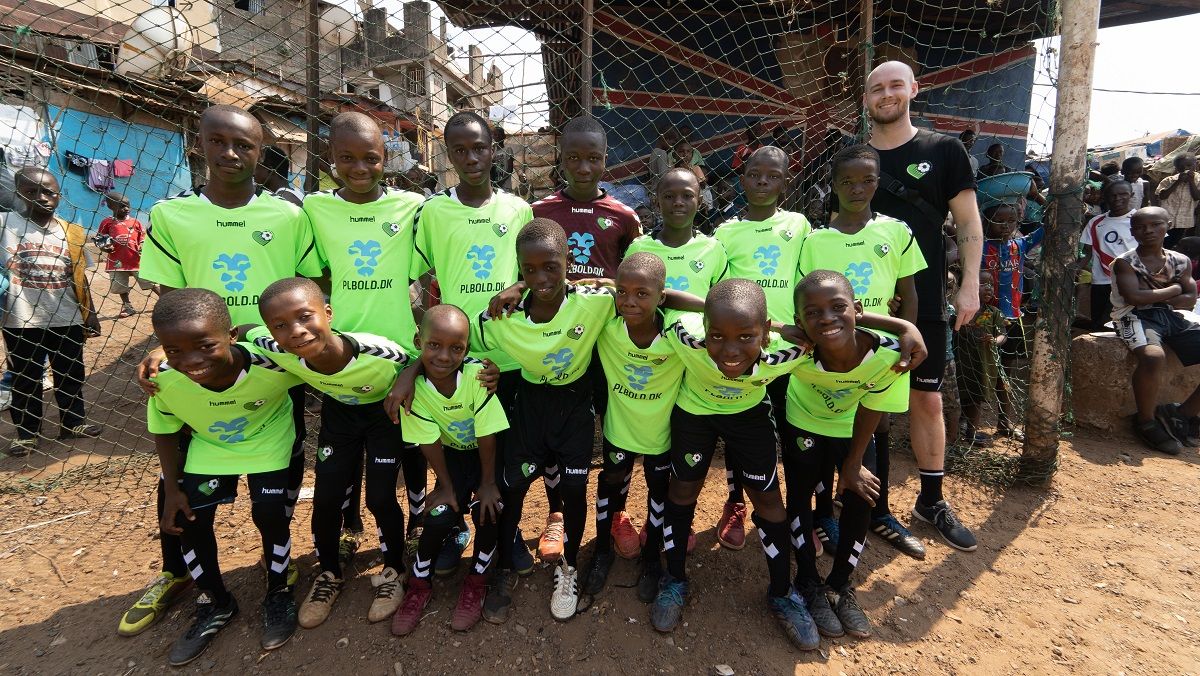 Fodbold tænder håb i Afrika